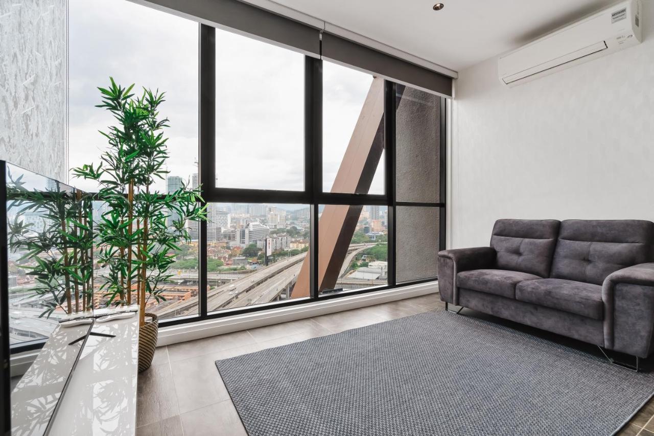 Scarletz Klcc By Soulasia Apartemen